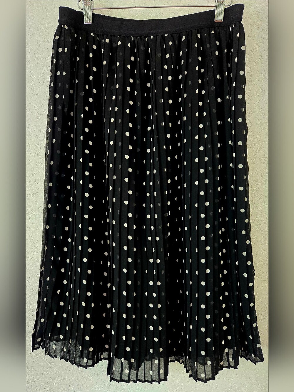 a new day Black Pleated Midi Skirt with White Polka Dots
